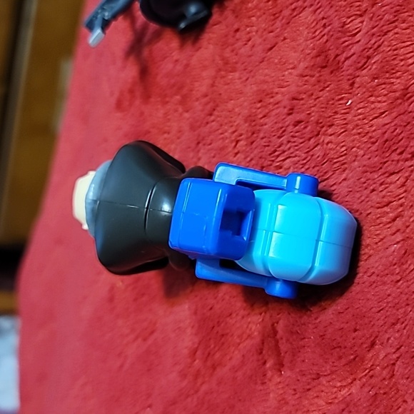 Despicable Me 3 Gru’s Hydrocycle # 4 2017 McDonalds Happy Meal Toy Minions - Picture 2 of 4